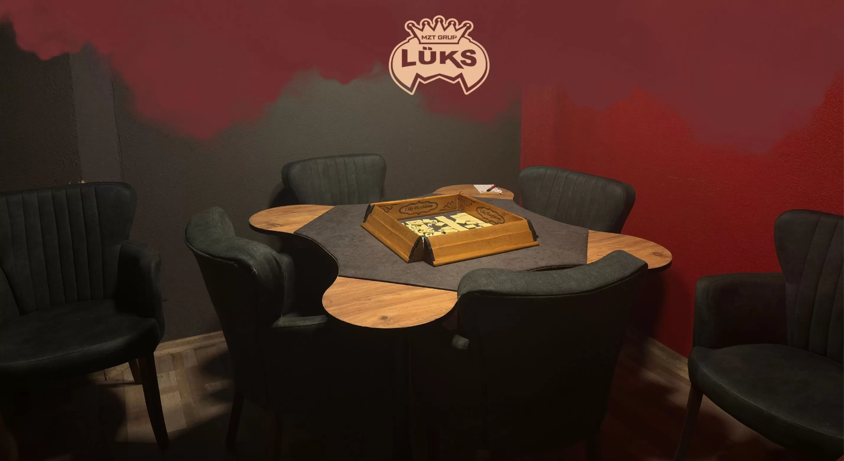 Suit Odalarda Okey ve Playstation Keyfi Bir Arada 